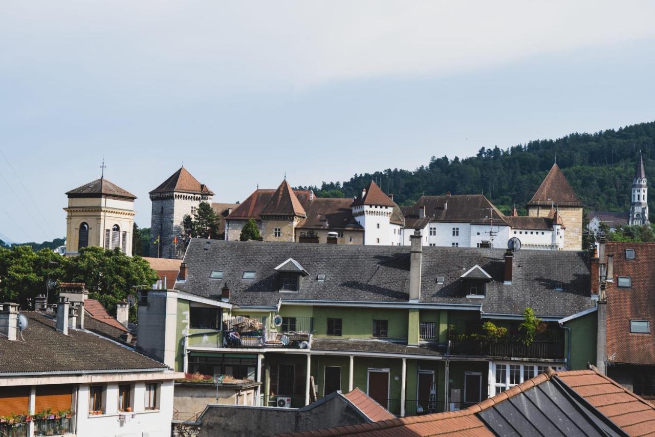 Le Duplex Vaugelas Atypique En Plein Centre Ville Annecy Exterior photo