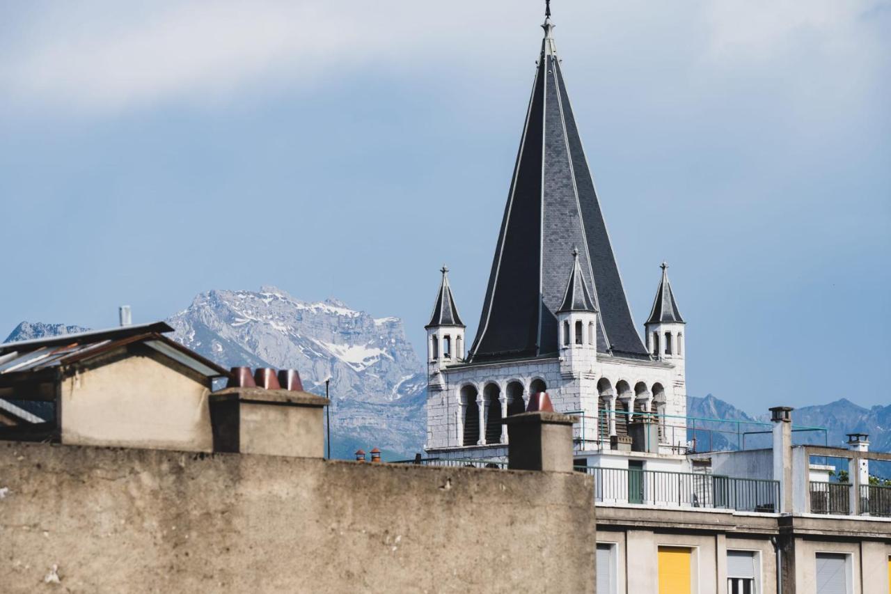 Le Duplex Vaugelas Atypique En Plein Centre Ville Annecy Exterior photo